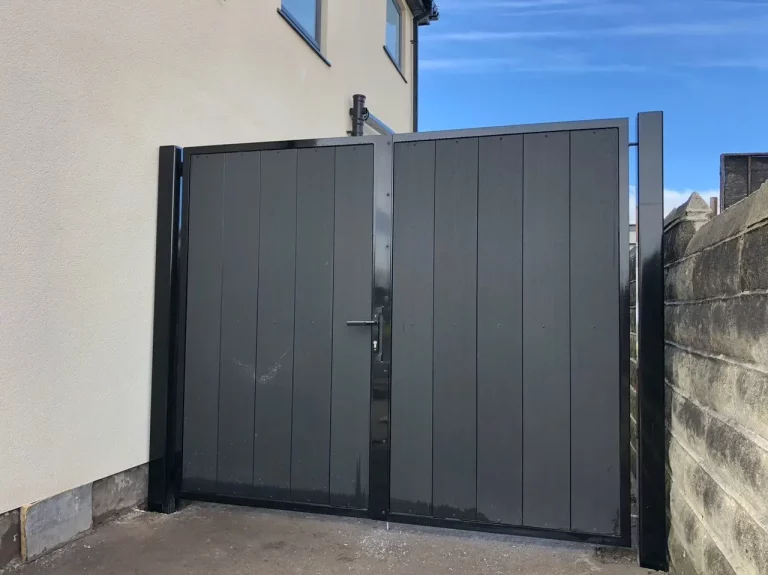 metal driveway gates